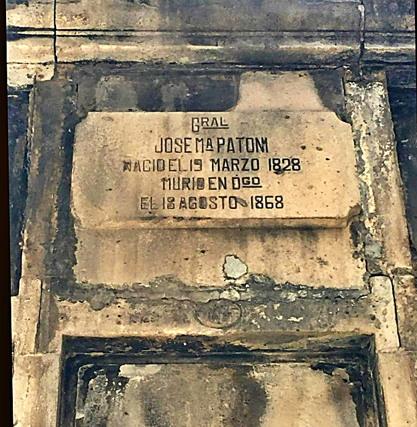Click here to read newspaper article from El Siglo about General Jose Maria Patoni's burial in a place of honor in the Panteon Oriente in the City of Durango